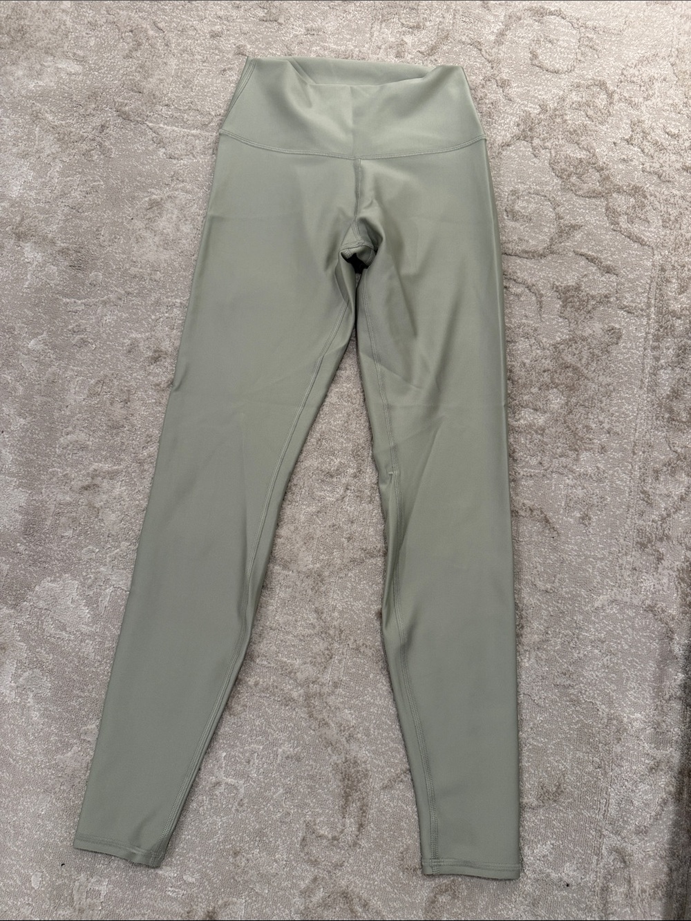 ALO Yoga High-Rise Leggings in Sage